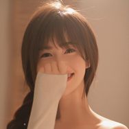 李初念《那一年的九月》新歌已上线🎵抖音达人头像