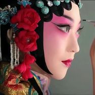 川剧·吴菁菁⁵²⁷⁷👑抖音达人头像