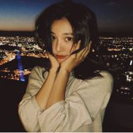 易梦玲抖音达人头像