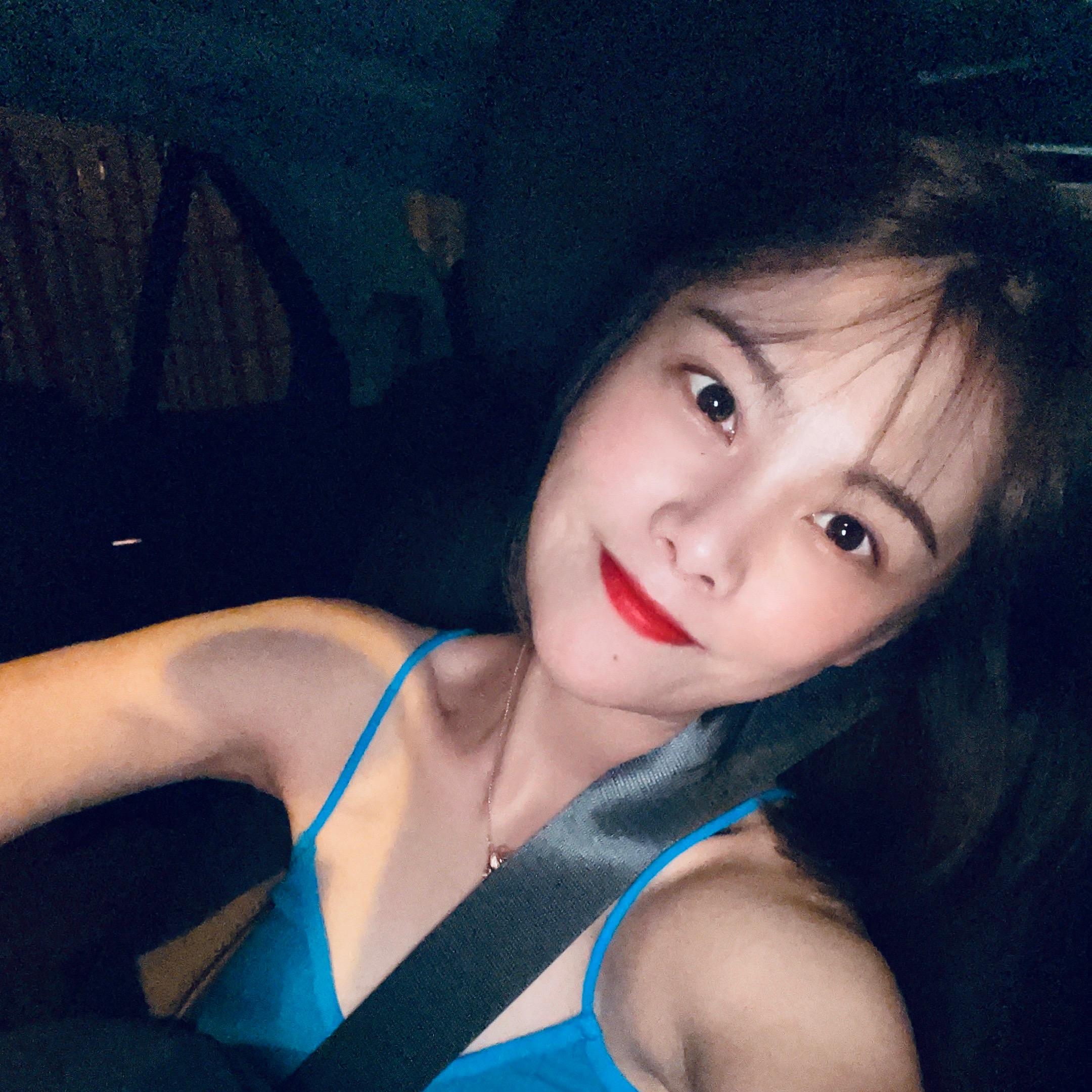 小敏超爱吃-正在直播直播封面