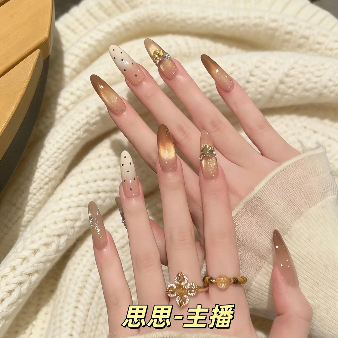 【思思】 喵喵家纯手工穿戴甲轻奢高级气质显白美甲法式渐变猫眼商品图