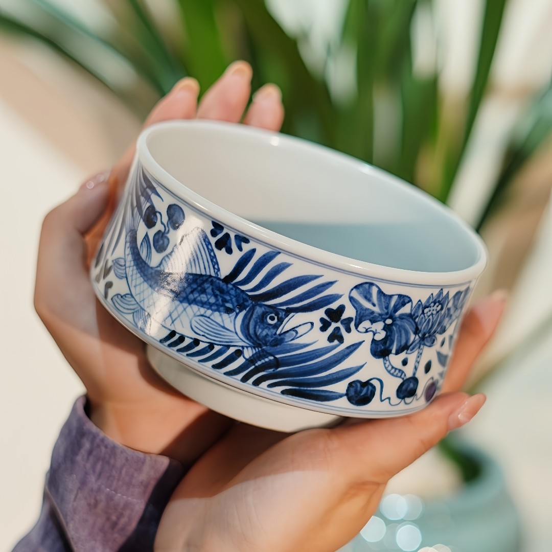 茶圈大魔王茶器景德镇纯手绘【元岚堂】仿元青花鱼藻建水550cc商品图