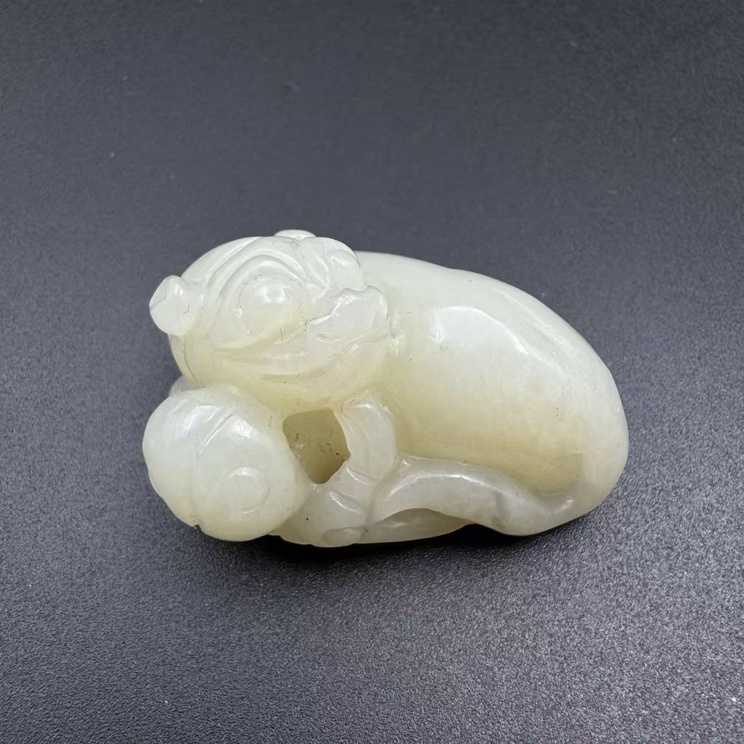 LOT.30/20世纪和田玉瑞兽雕件/522990商品图