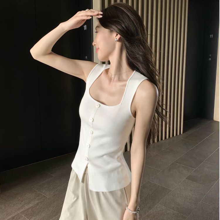 极简出型|方领背心女韩系气质无袖排扣背心百搭显瘦吊带上衣26229商品图