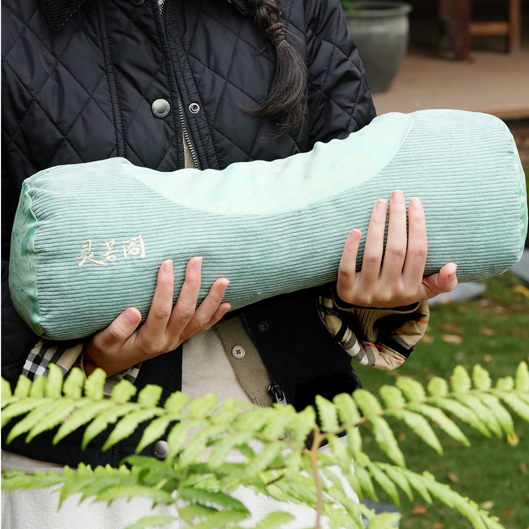 灵芸阁芸梦枕十二味中药枕头草本枕芯商品图