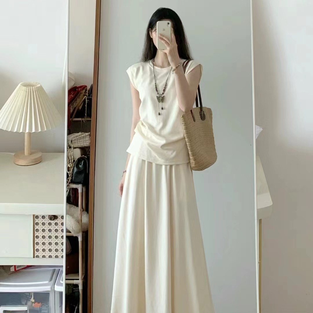 【彭彭编号 201-300-2】新款女装清货合集风衣商品图