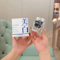 小黑豆颜纯皙美白祛斑液商品图