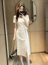法式优雅风时尚气质波点收腰连衣裙女2026年新款V领短袖中长裙子商品图