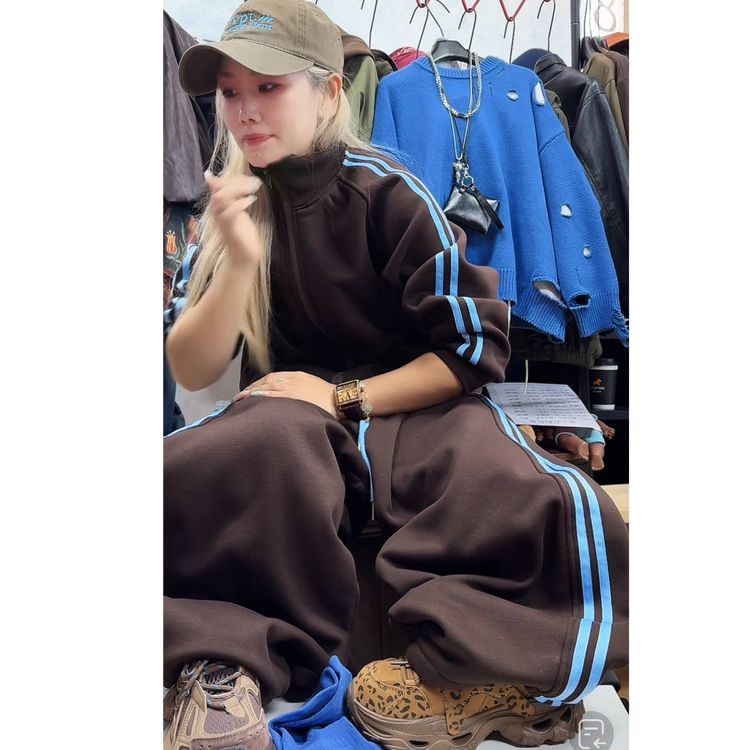 吾 2026【Y】9月6日 青少年亲子加绒美拉德咖色休闲套装7622-商品图