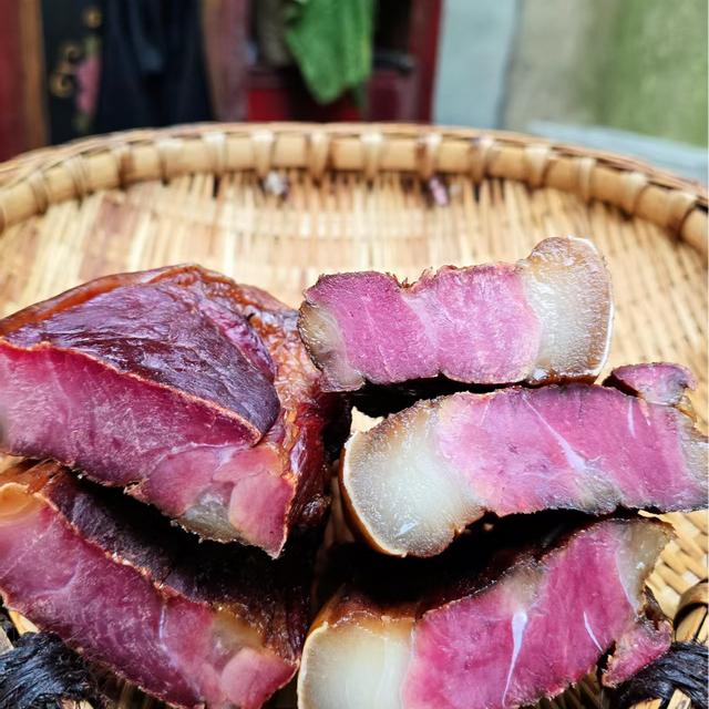 【4斤腊腿肉】正宗烟熏腊肉咸香口味,块数不一，按照重量发货商品图